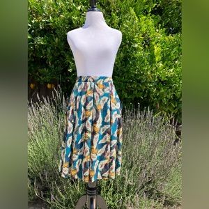 NWT Midi skirt with Pockets Paisley Print and a Flowy Vibe